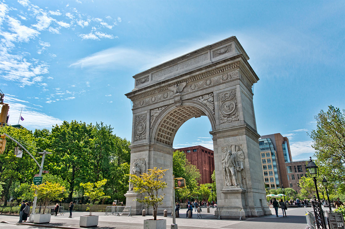Триумфальная арка в Вашингтон-Сквер