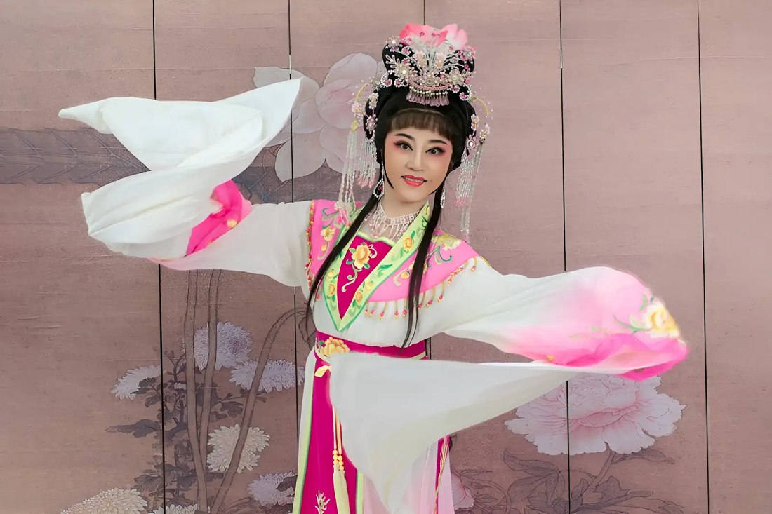 Музей культуры Лунхуа (Longhua Culture Museum Haikou)