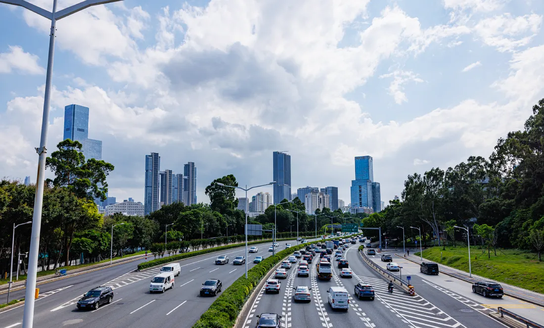 Бульвар Шанань в Шэньчжэне (ShenNan Boulevard Shenzhen)