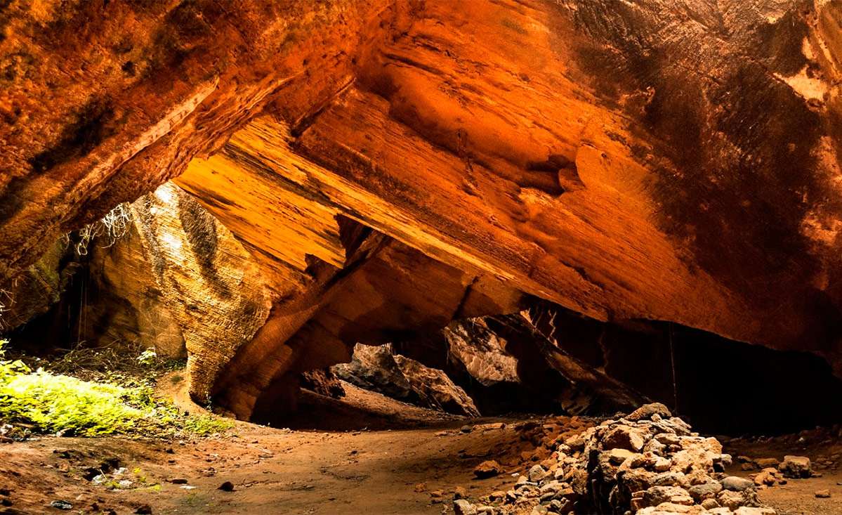 Пещеры Арвалем