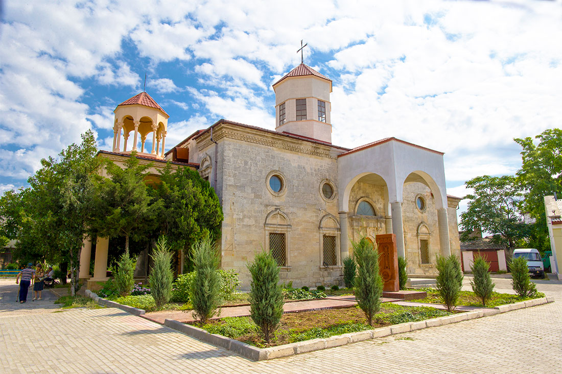 Армянская церковь Сурб Никогайос (Святого Николая)

