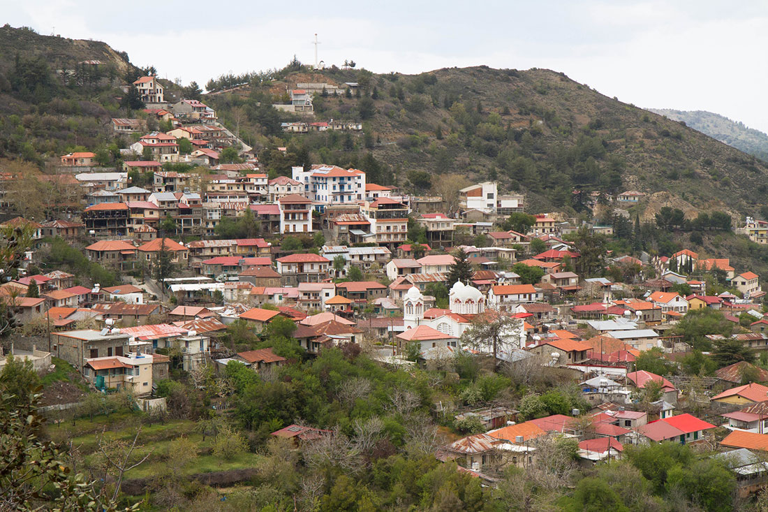 Вид на деревню Педулас