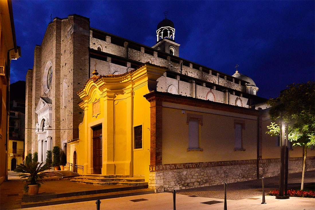 Кафедральный собор (Церковь Санта Мария Аннунциата)