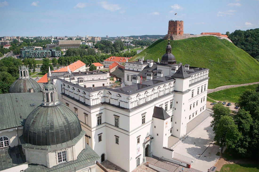 Национальный музей "Дворец Великого Княжества Литовского"