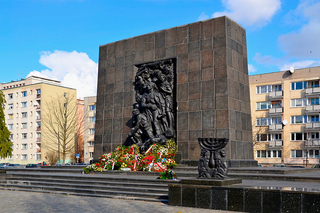 Памятник героям гетто 