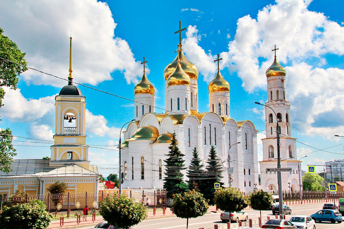Кафедральный собор Троицы Живоначальной, Брянск