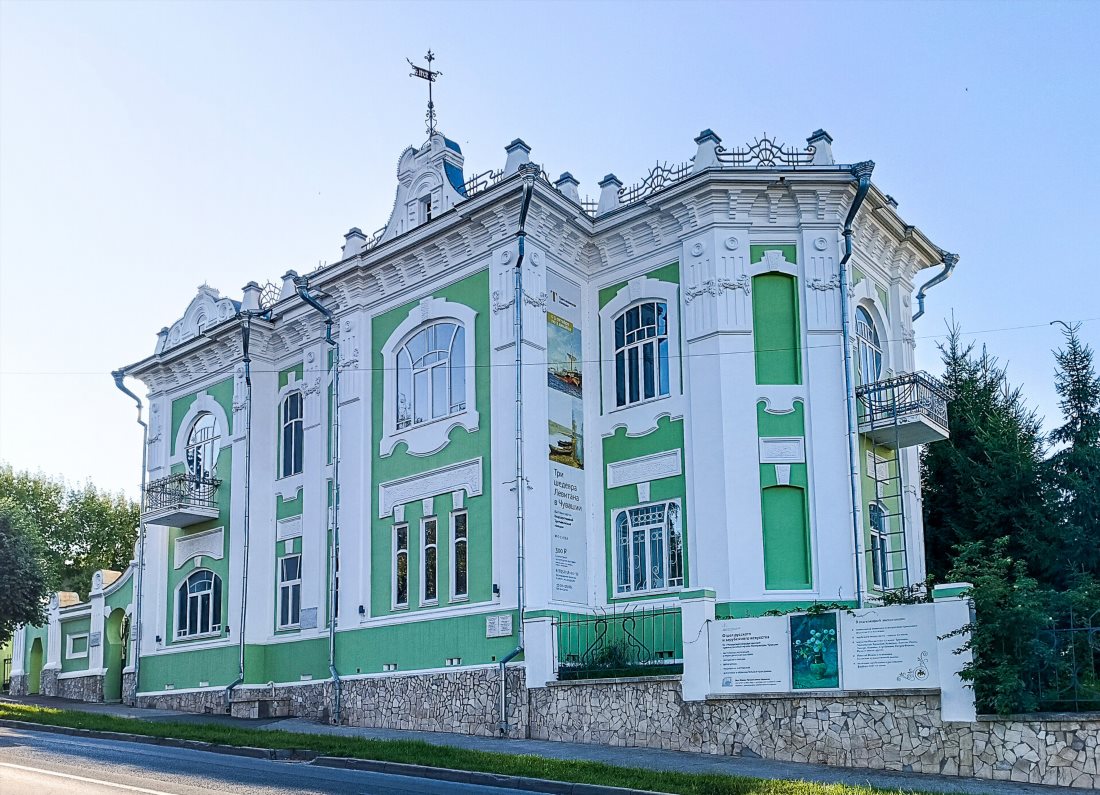 Отдел русского и зарубежного искусства Чувашского художественного музея