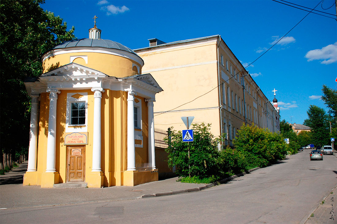 Казанский девичий монастырь