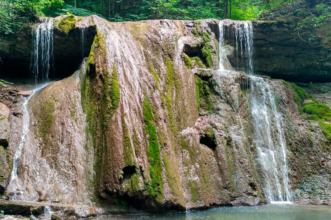 Каверзинские водопады
