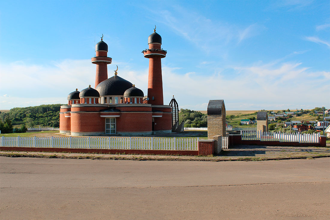 Мечеть «Рашида» в Медяне