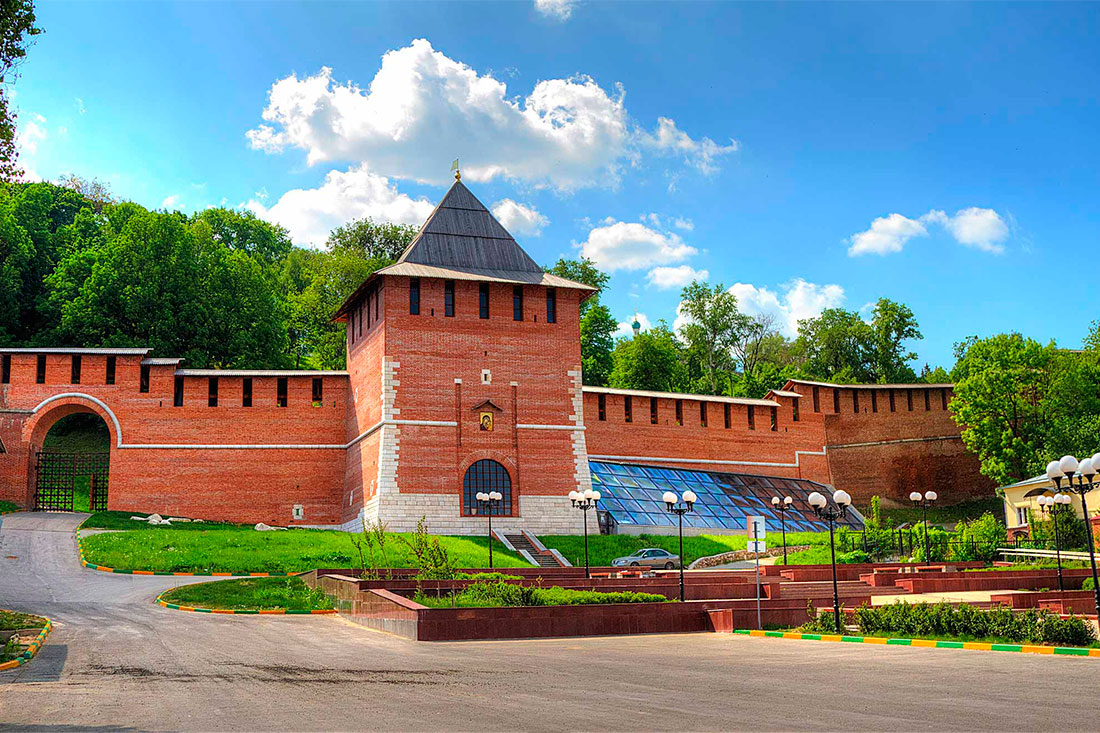 Зачатьевская башня Нижегородского кремля