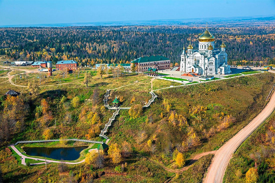 Белогорский Свято-Николаевский миссионерский мужской монастырь