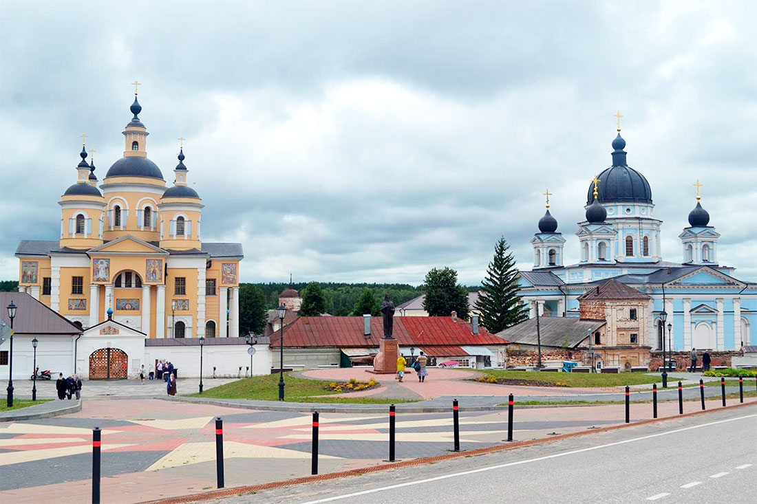 Свято-Успенский Вышенский женский монастырь
