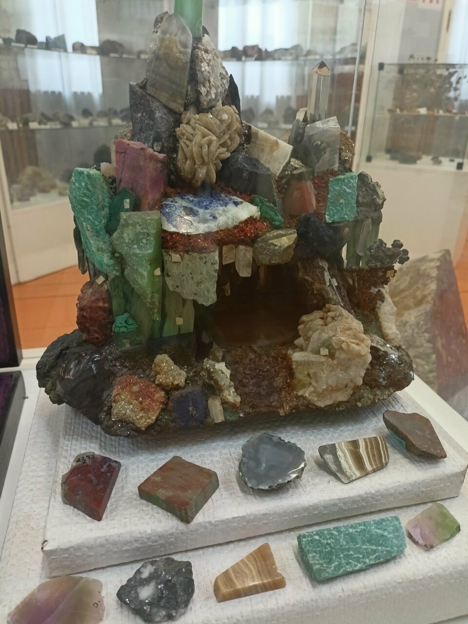 Минералогический музей им. А. Г. и О. И. Жильцовых