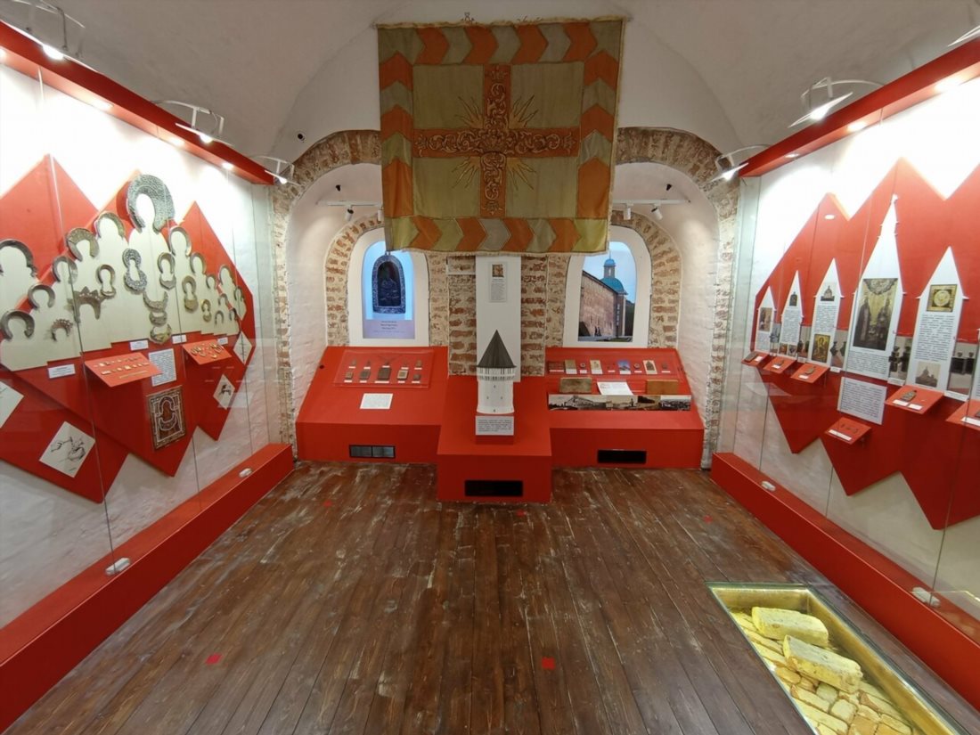 Башня Маховая