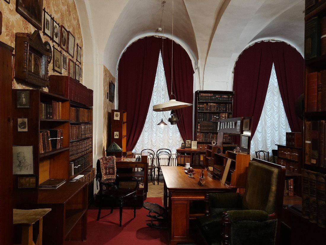 Квартира-музей Д.И. Менделеева