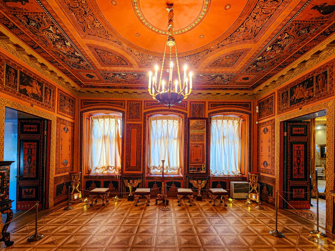 Санкт-Петербургский музей театрального и музыкального искусства