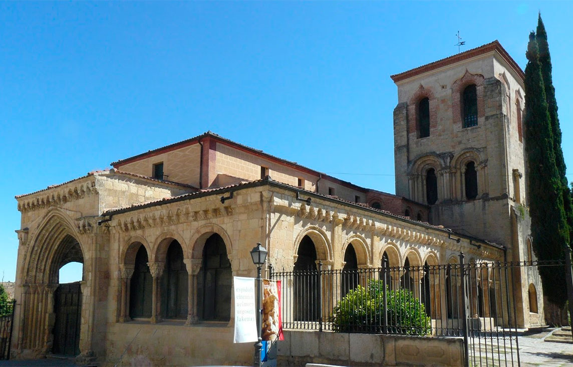 Церковь Иглесия-Сан-Хуан-де-лос-Кабальерос (музей Сулоага)